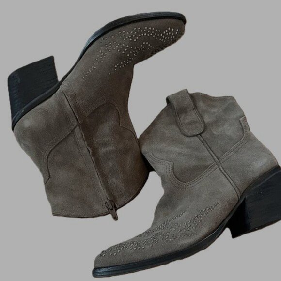 Reba Gray Suede Studded Western Cowboy Ankle Boots Size 8 - Picture 3 of 7